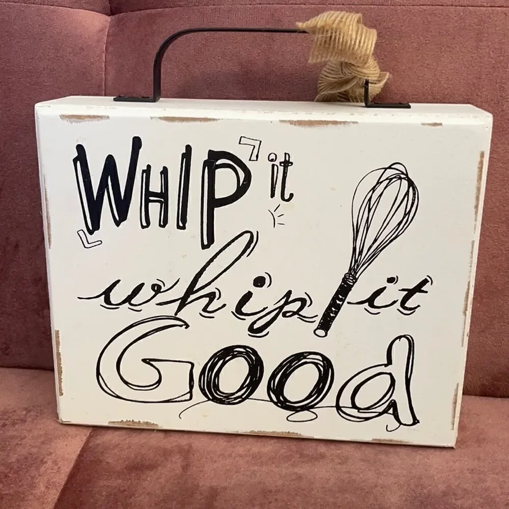 Whip it, whip it Good decor